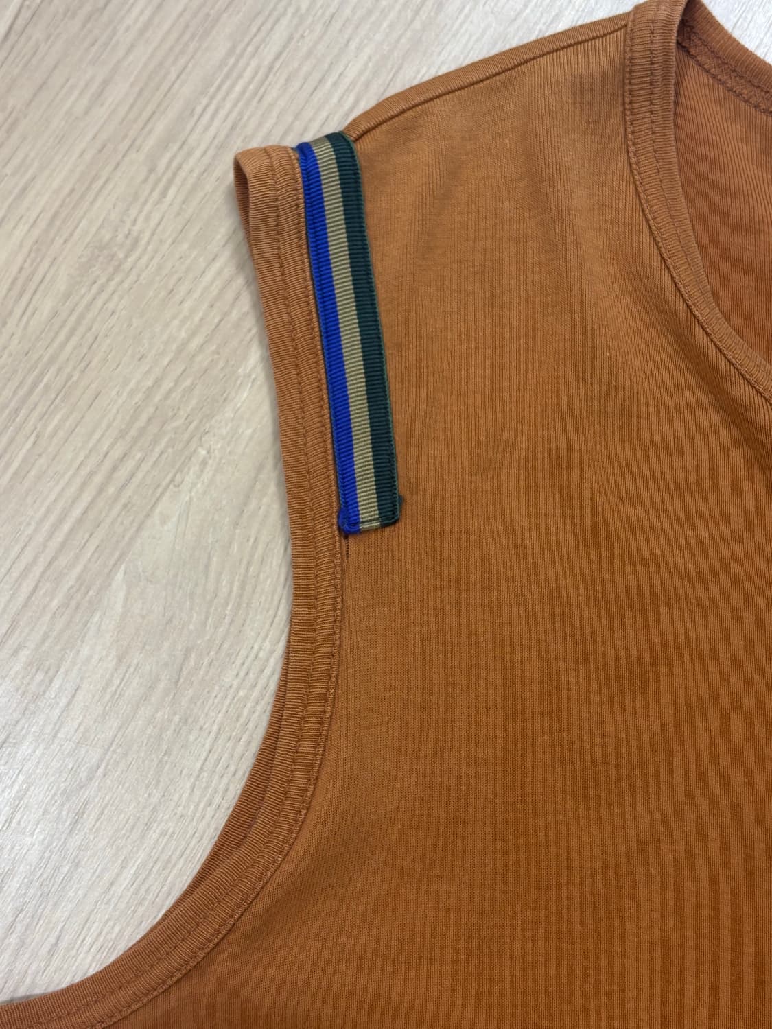 드리스반노튼 슬리브리스 상품이미지4