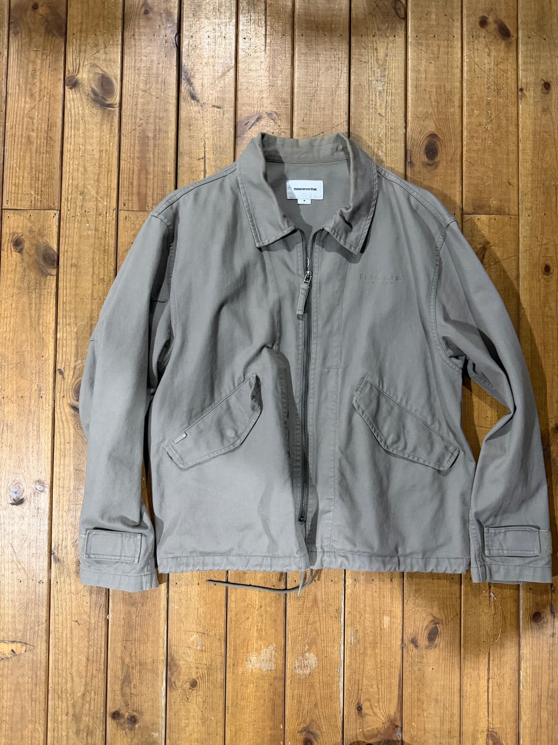 디스이즈네버댓 바람막이 상품이미지1