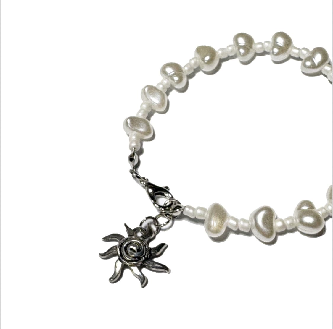 Ellavo white pearl bracelet 판매합니다 상품이미지3