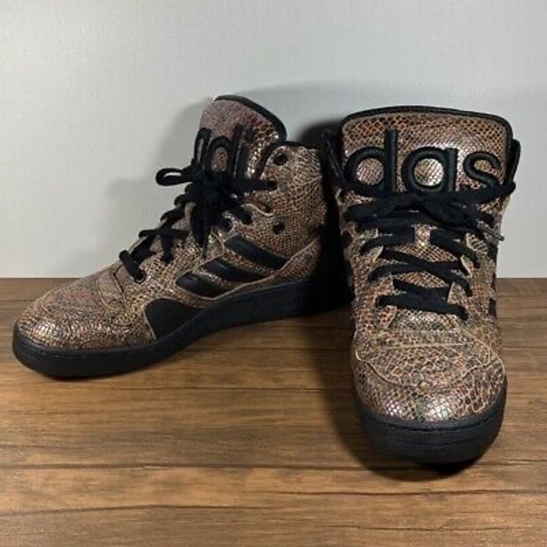 제레미스캇 아디다스 인스틴트 하이 레인보우 새상품 상품이미지1