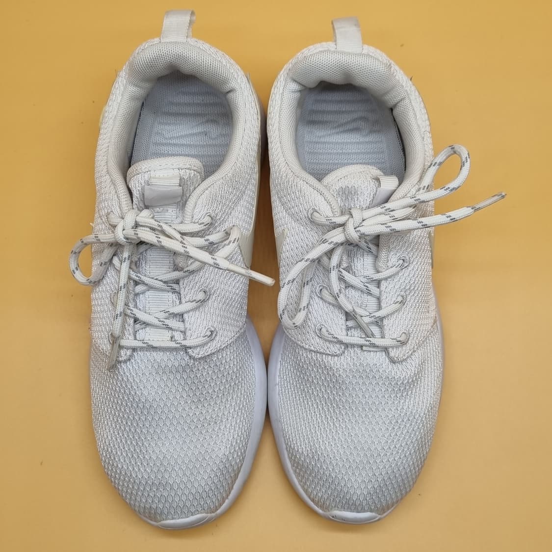 나이키 로쉐런 올백 여성운동화230 상품이미지2