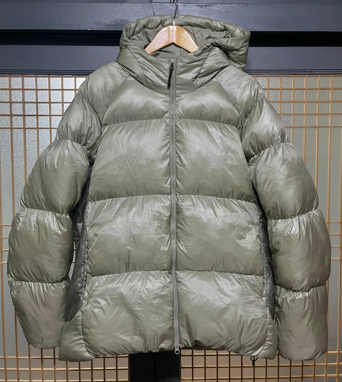 [XXL]무신사스탠다드 탱크무브 패딩 카키그레이 상품이미지1