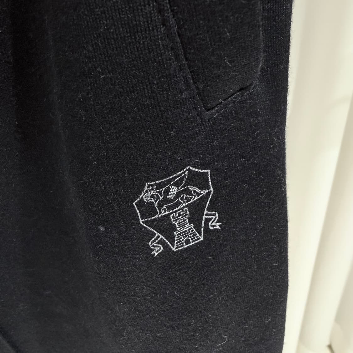 L / 브루넬로 쿠치넬리 로고 프렌치 로고 조거팬츠 상품이미지3