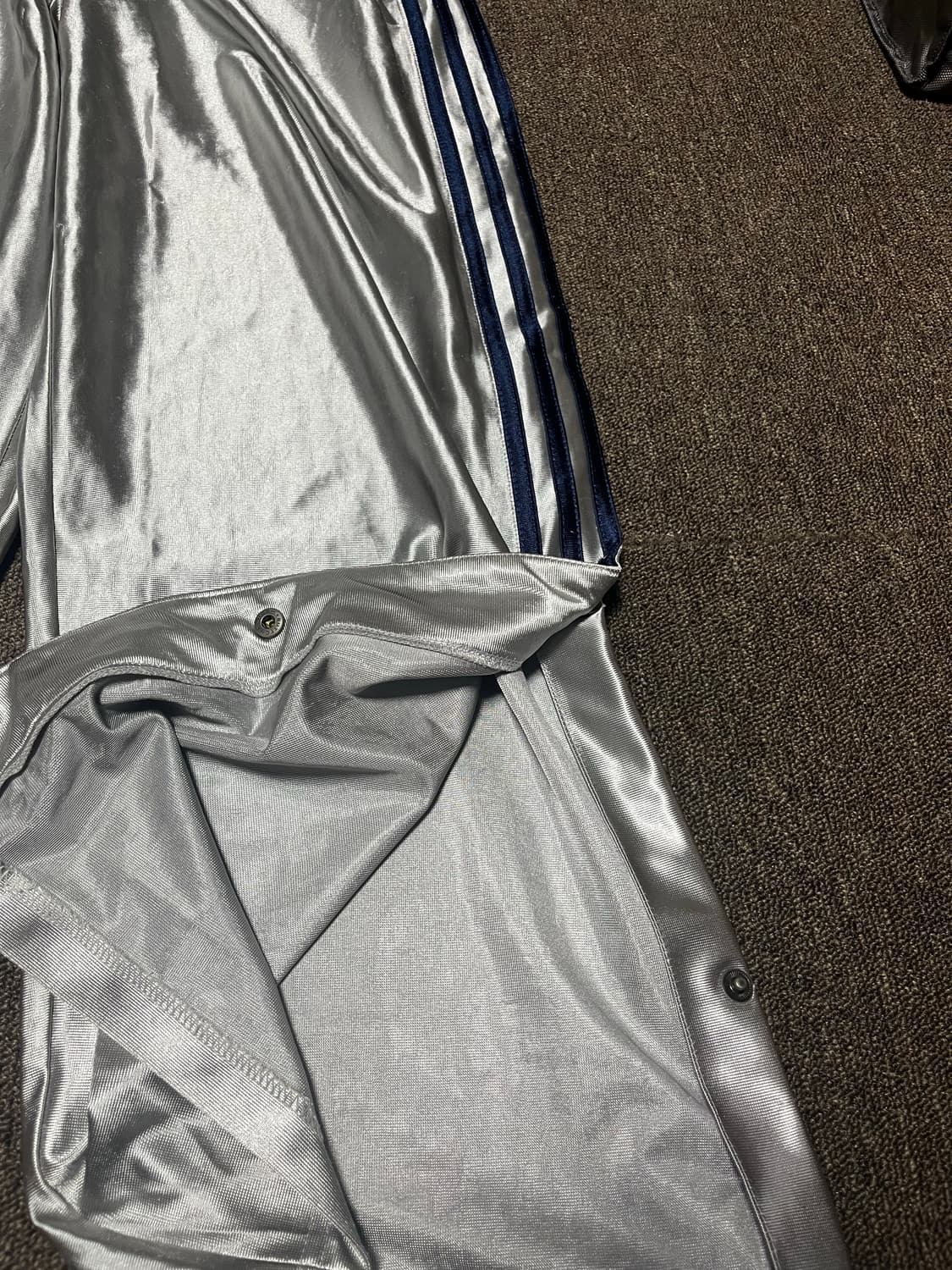 Adidas warmup pants 상품이미지4