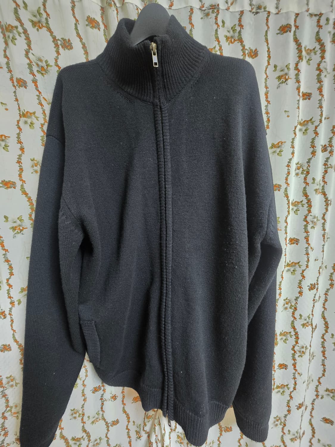 마이라이브러리 124 커버니트 자켓 블랙 팝니다 상품이미지1