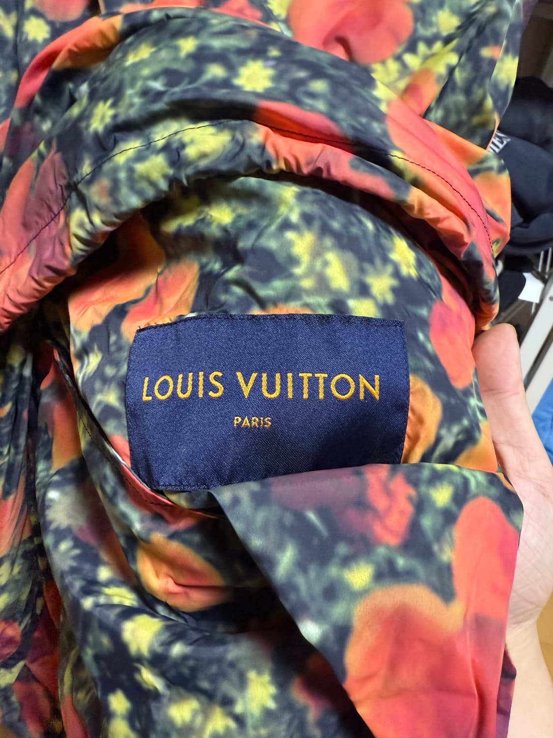 루이비통 도로시 아노락 자켓 상품이미지3