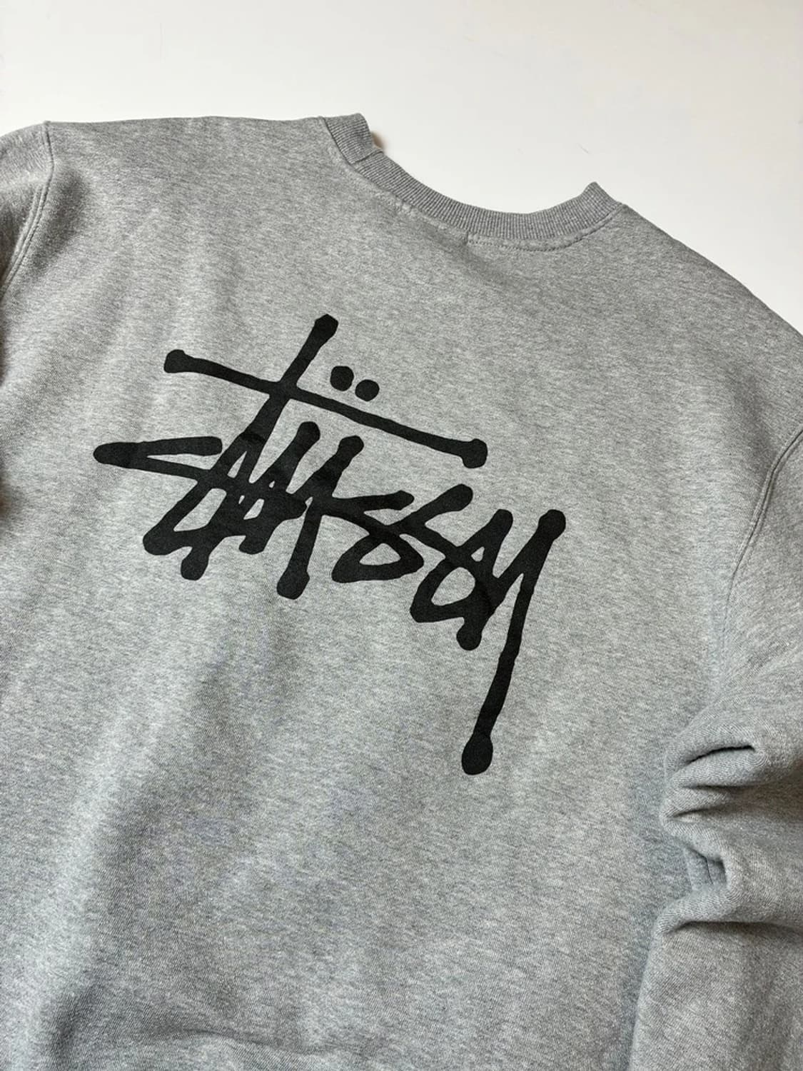 스투시 베이직 크루넥 스톤 맨투맨 PN9164 상품이미지2