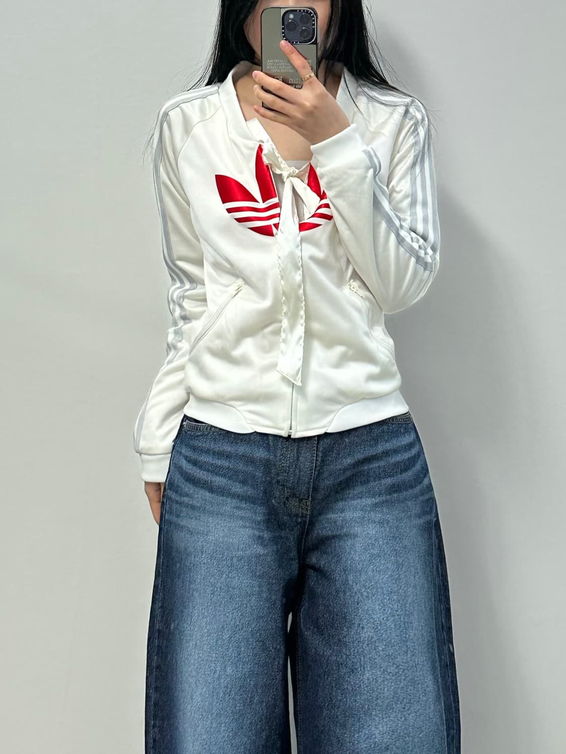 아디다스 발렌타인 화이트 실버 리본 트랙탑 져지  상품이미지1