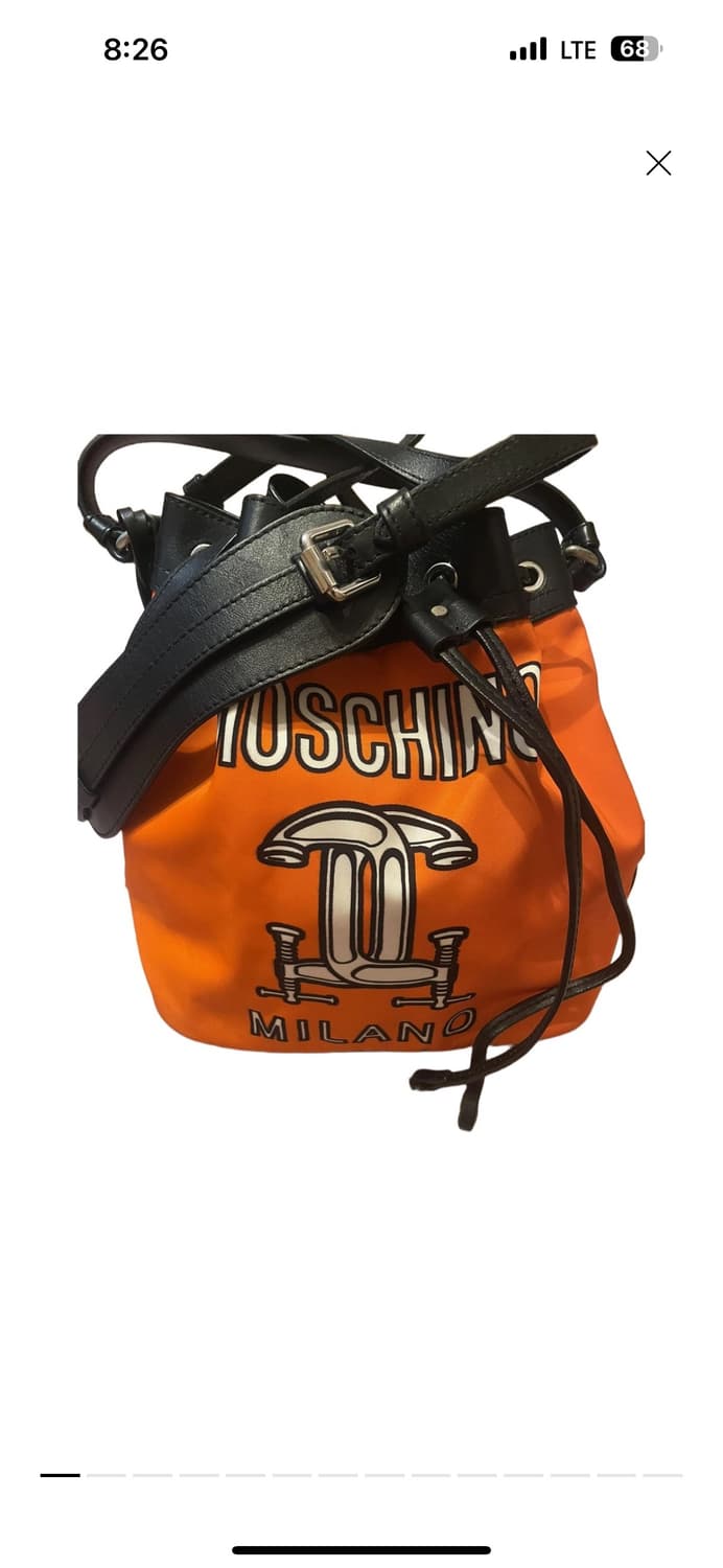 모스키노 복조리 백 상품이미지1