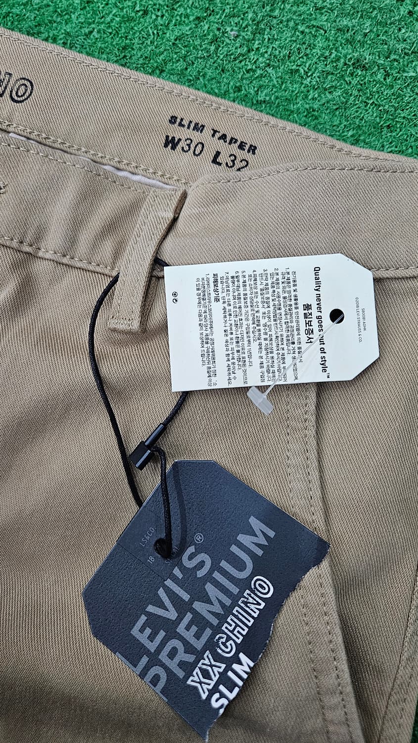 (새상품)리바이스 프리미엄 치노 슬림 테이퍼 W30 L32 상품이미지3