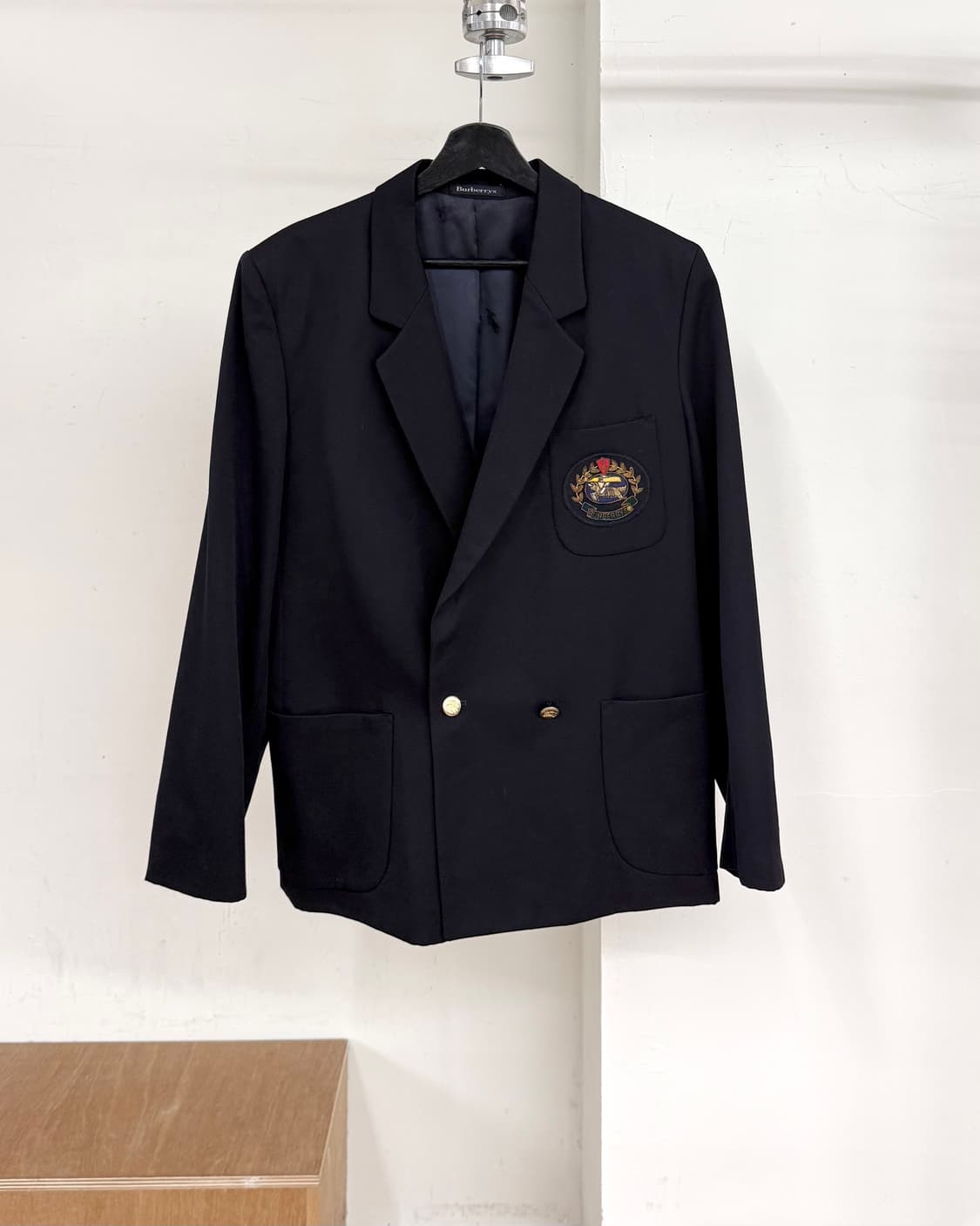 버버리 네이비 크레스트 로고 더블 브레스티드 자켓 상품이미지1