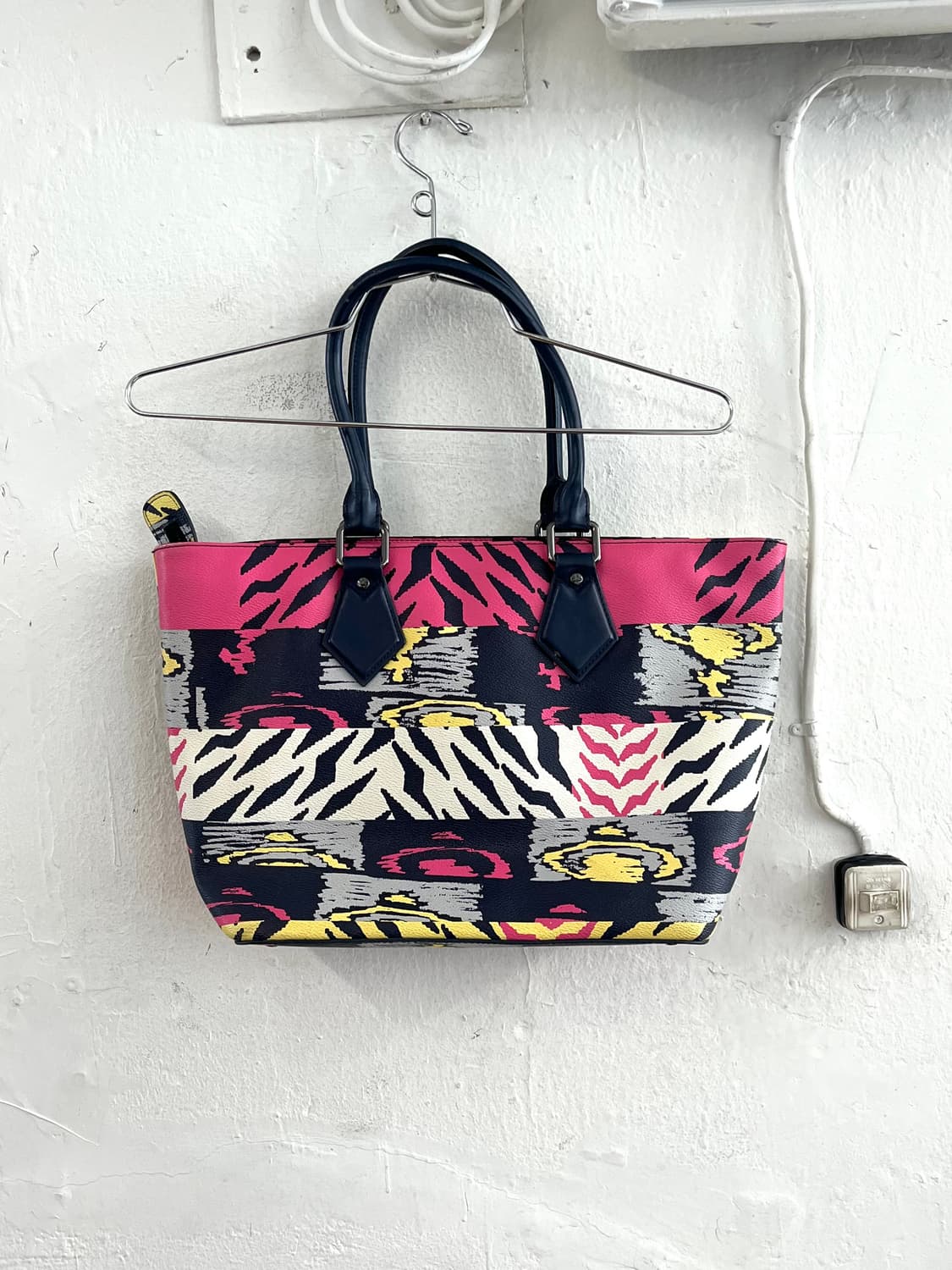 비비안웨스트우드 체크 숄더백 상품이미지9