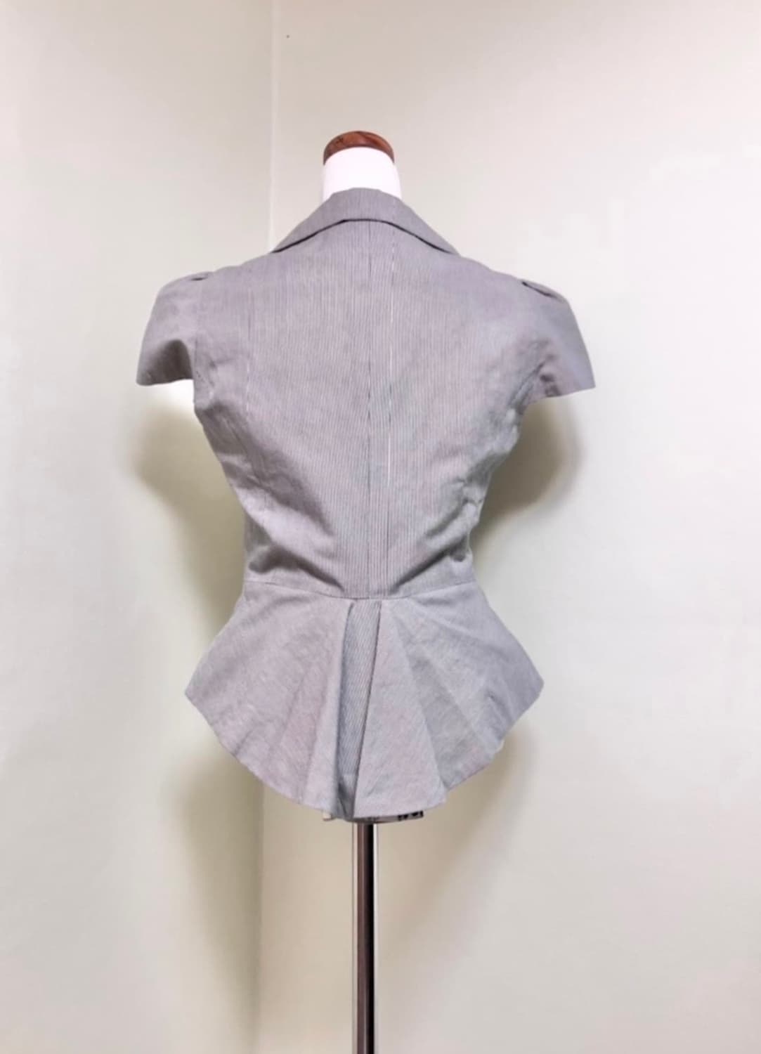 River Island 리버아일랜드 페플럼 핀스트라이프 자켓 블레이저 상품이미지4