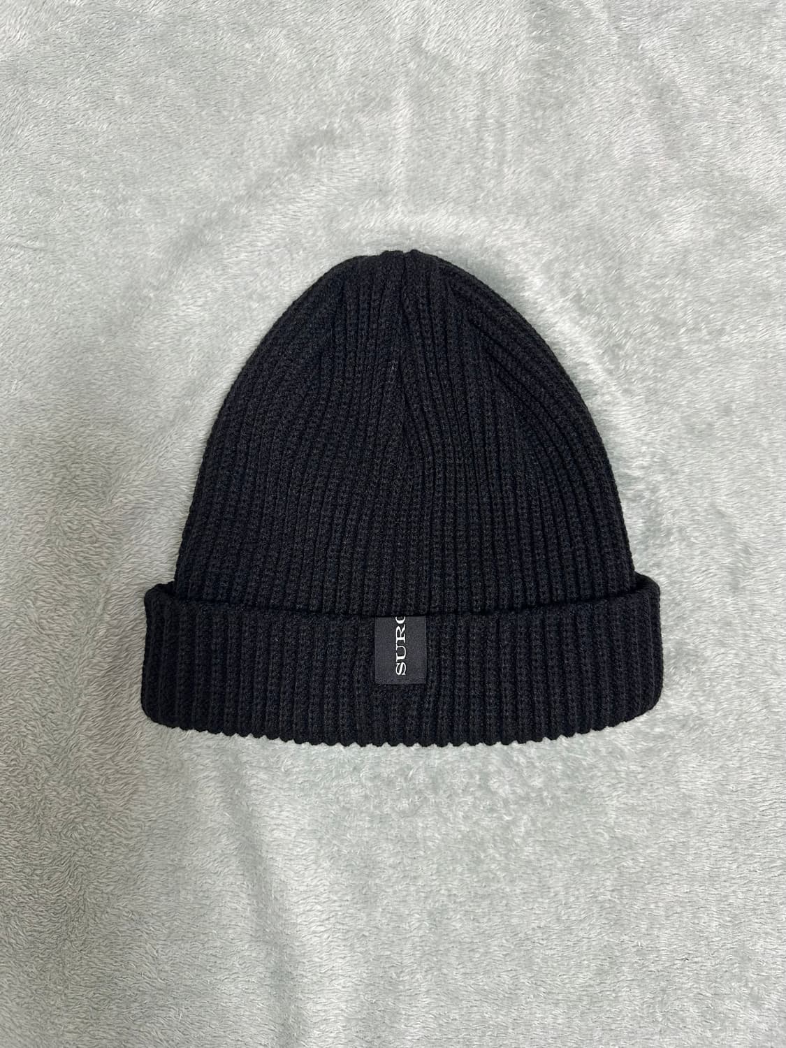 써저리 클로버 로고 블랙 비니 ver.2 상품이미지3