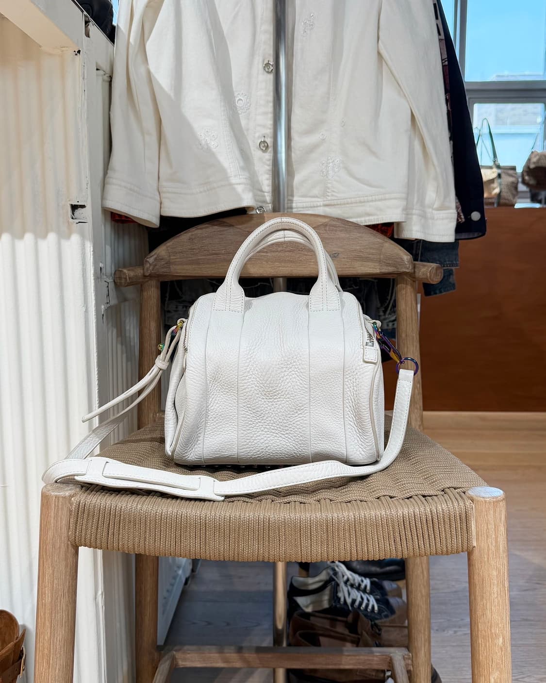 알렉산더 왕 화이트 루코 더플 보스턴백  상품이미지1