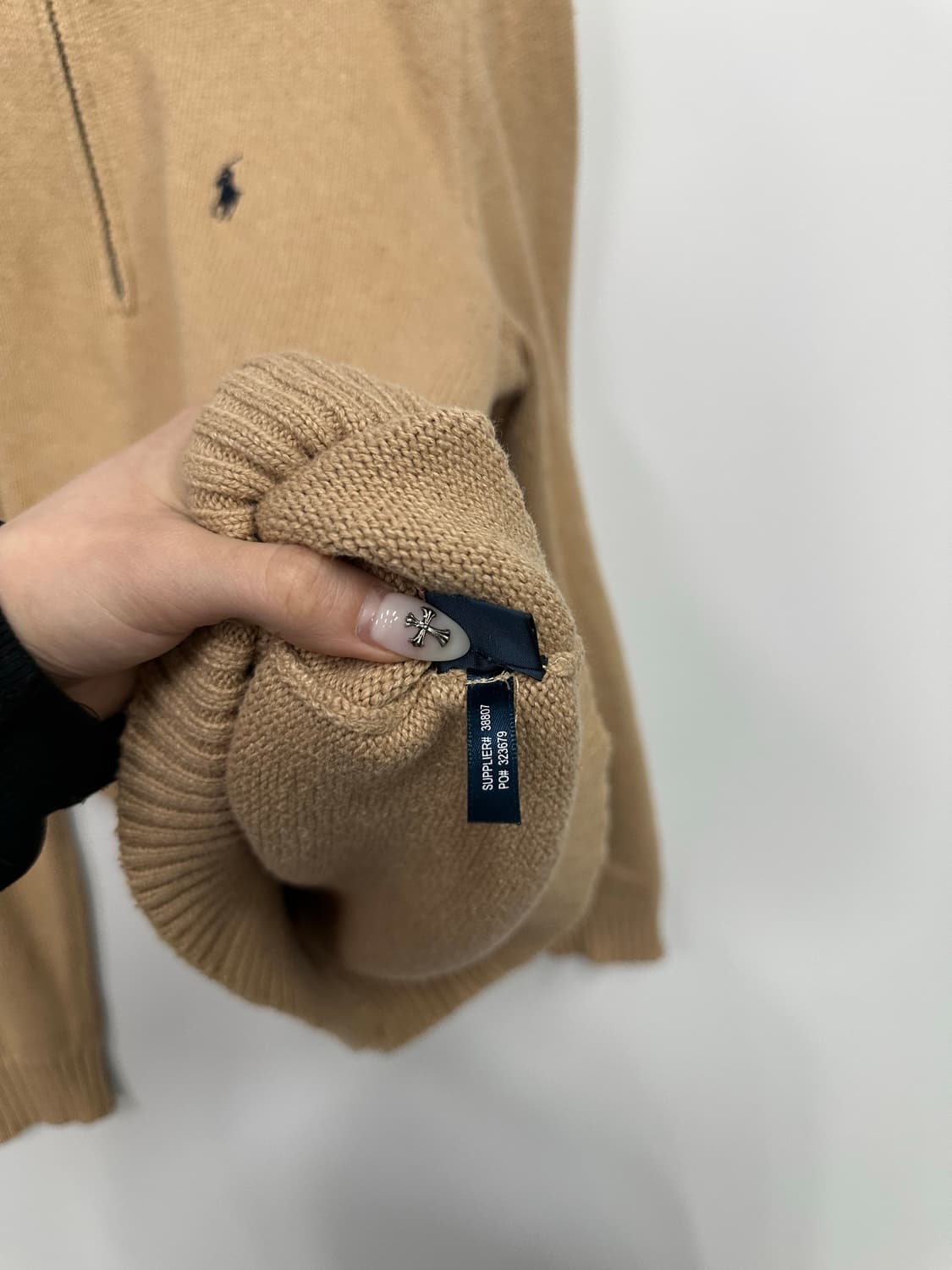 폴로 베이지 니트 반집업 상품이미지4