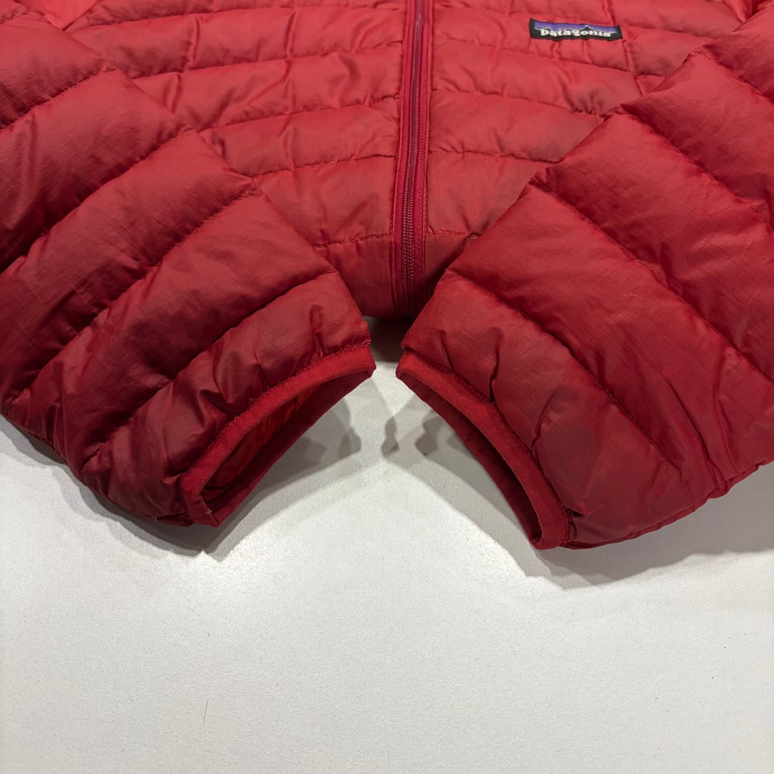 [M] 파타고니아 우먼 경량 패딩 자켓 레드 B847 상품이미지8