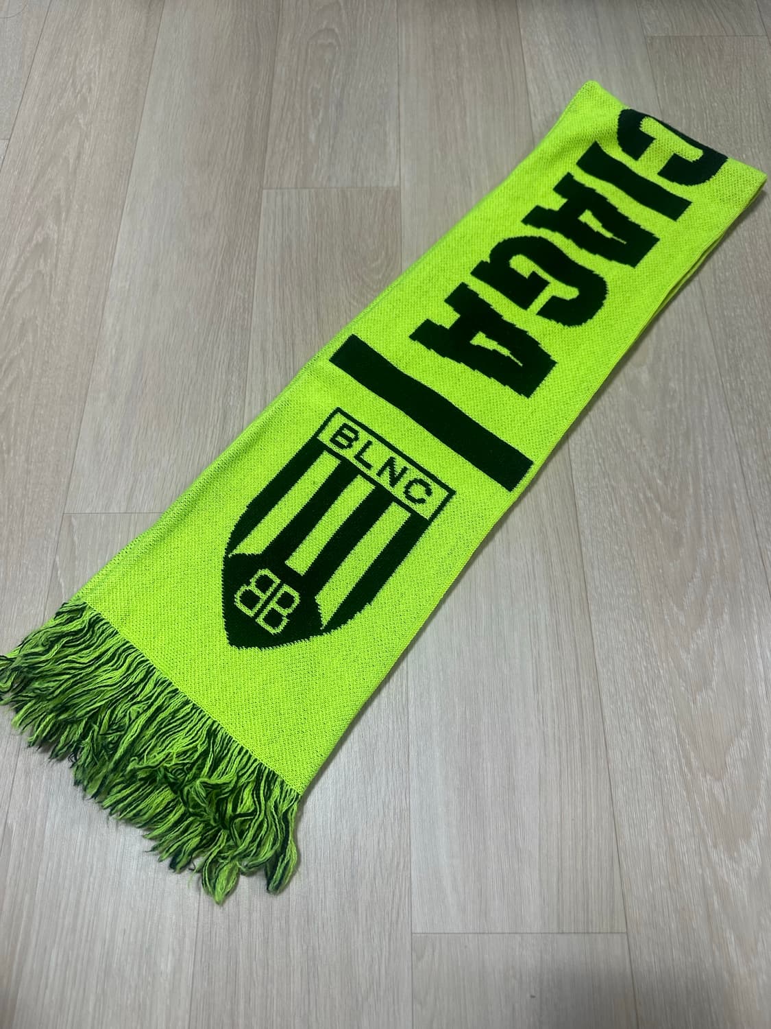 [os] 발렌시아가 머플러 목도리 상품이미지1