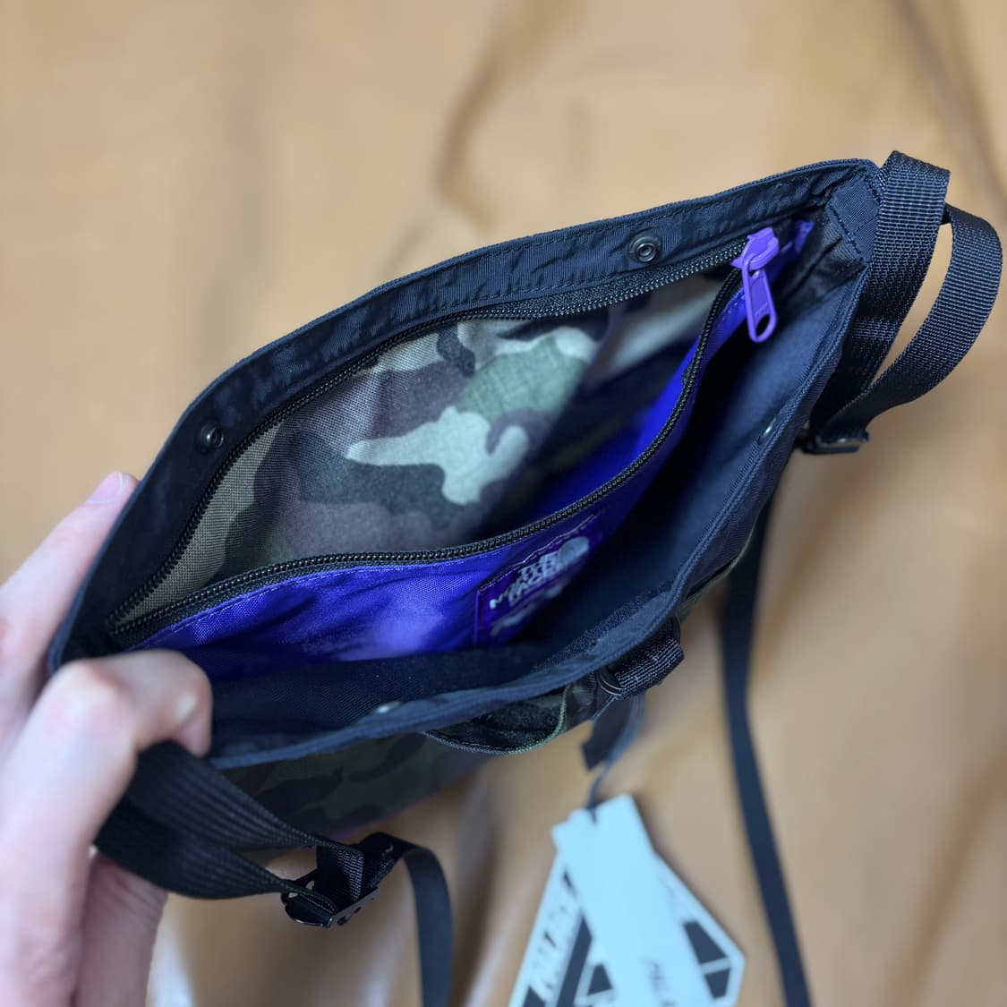 팔라스 노스페이스 퍼플라벨 코듀라 카모 샤코슈 가방 상품이미지8