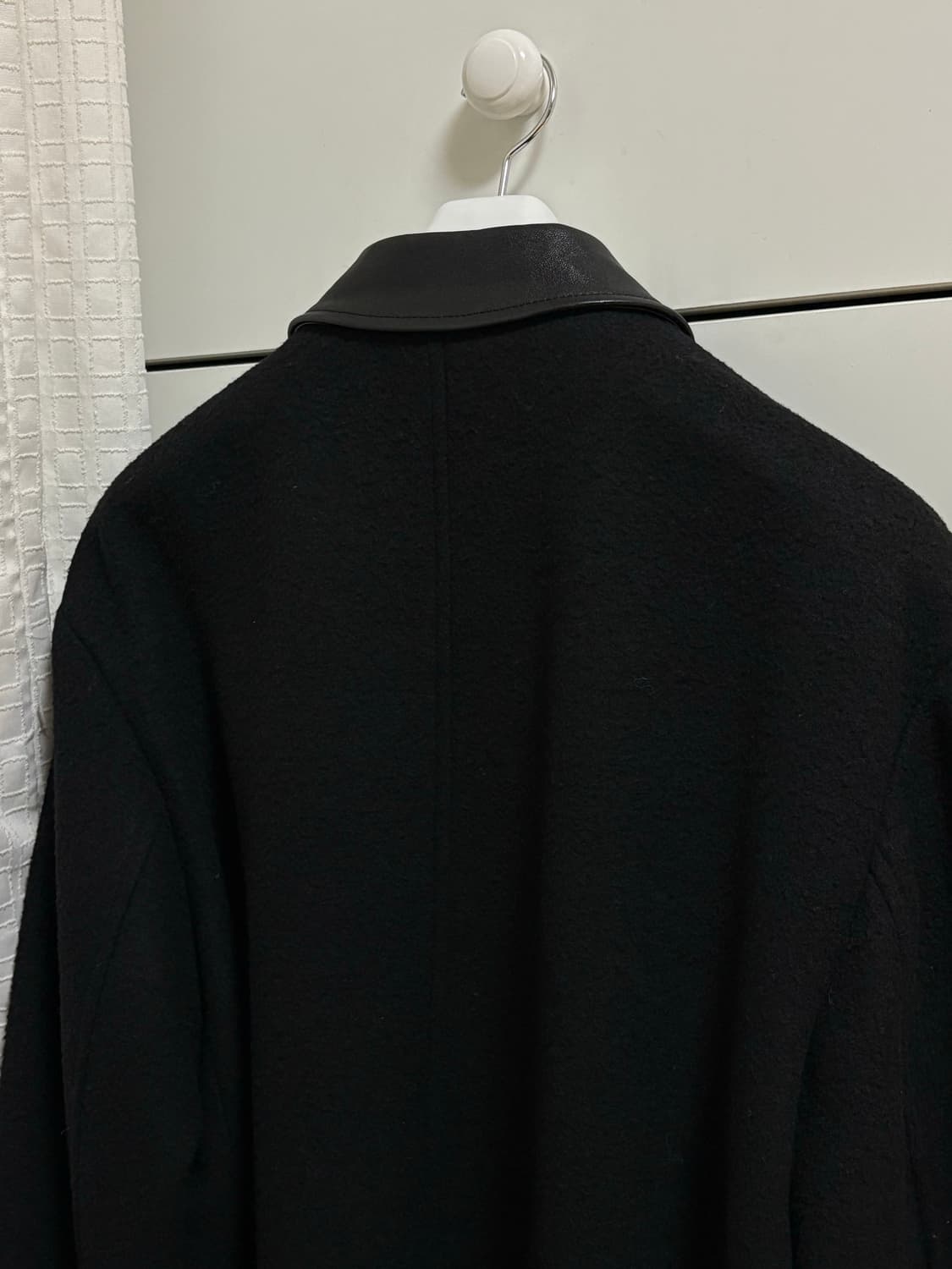 아트이프액츠 레더 카라 카센티노 하프코트 블랙 M사이즈 상품이미지4