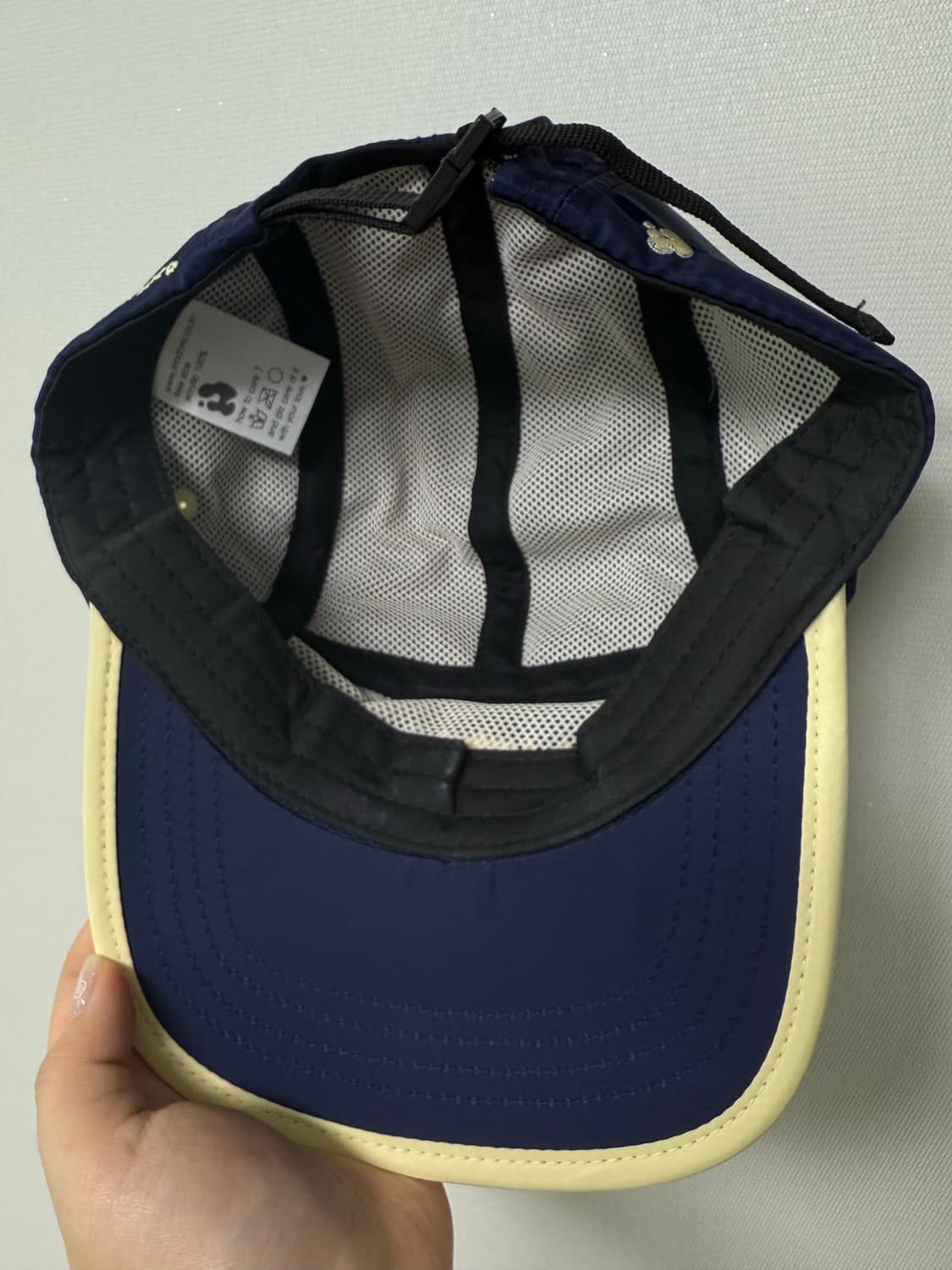 인오도르 스냅백 네이비 상품이미지2