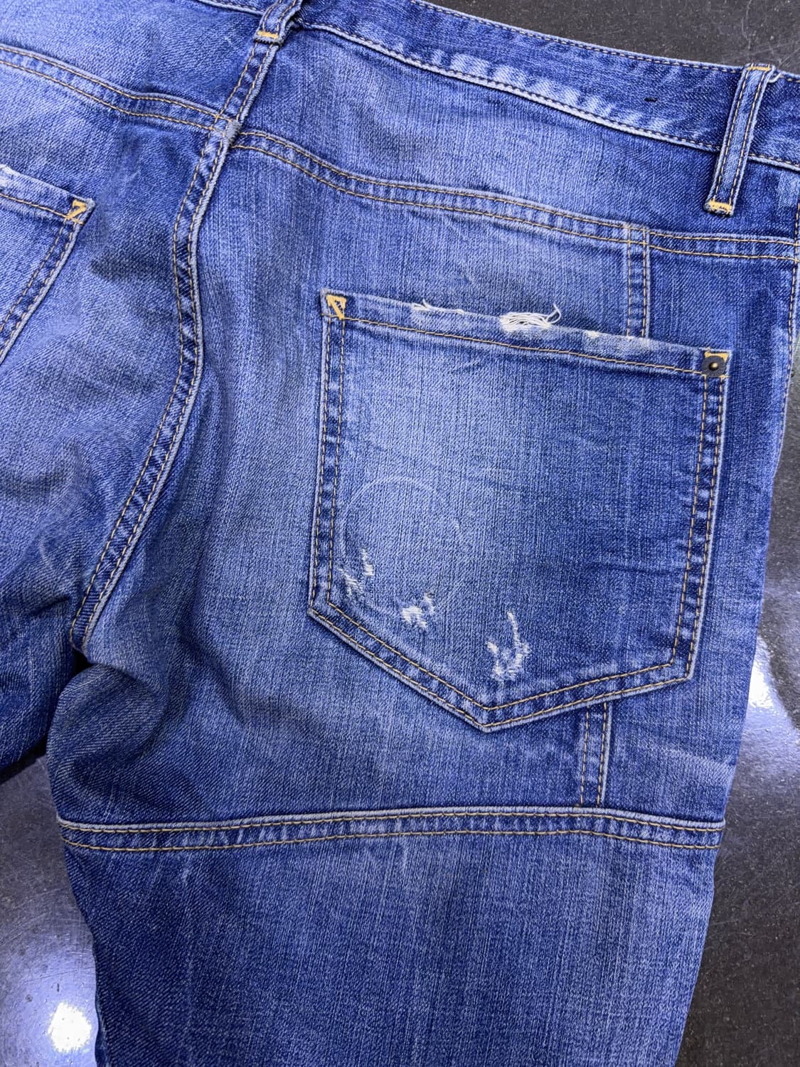 디스퀘어드2 블루탭 빈티지 타이디 바이커진 데님팬츠 52 상품이미지9