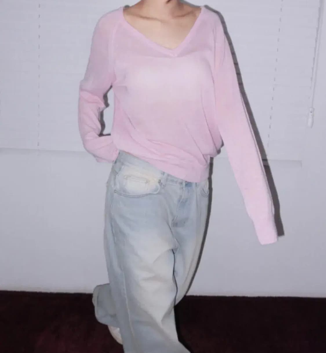 낫띵인커먼 루즈 소프트 딥브이넥 니트 상품이미지3