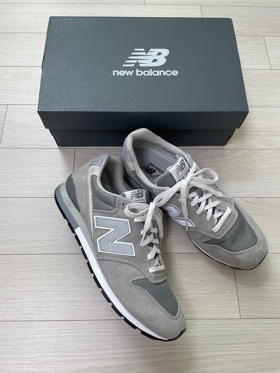 [265]뉴발란스 996 그레이  상품이미지1