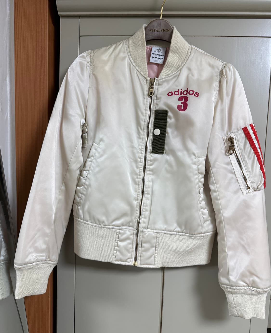 빈티지 아디다스 흰핑 항공점퍼 상품이미지1