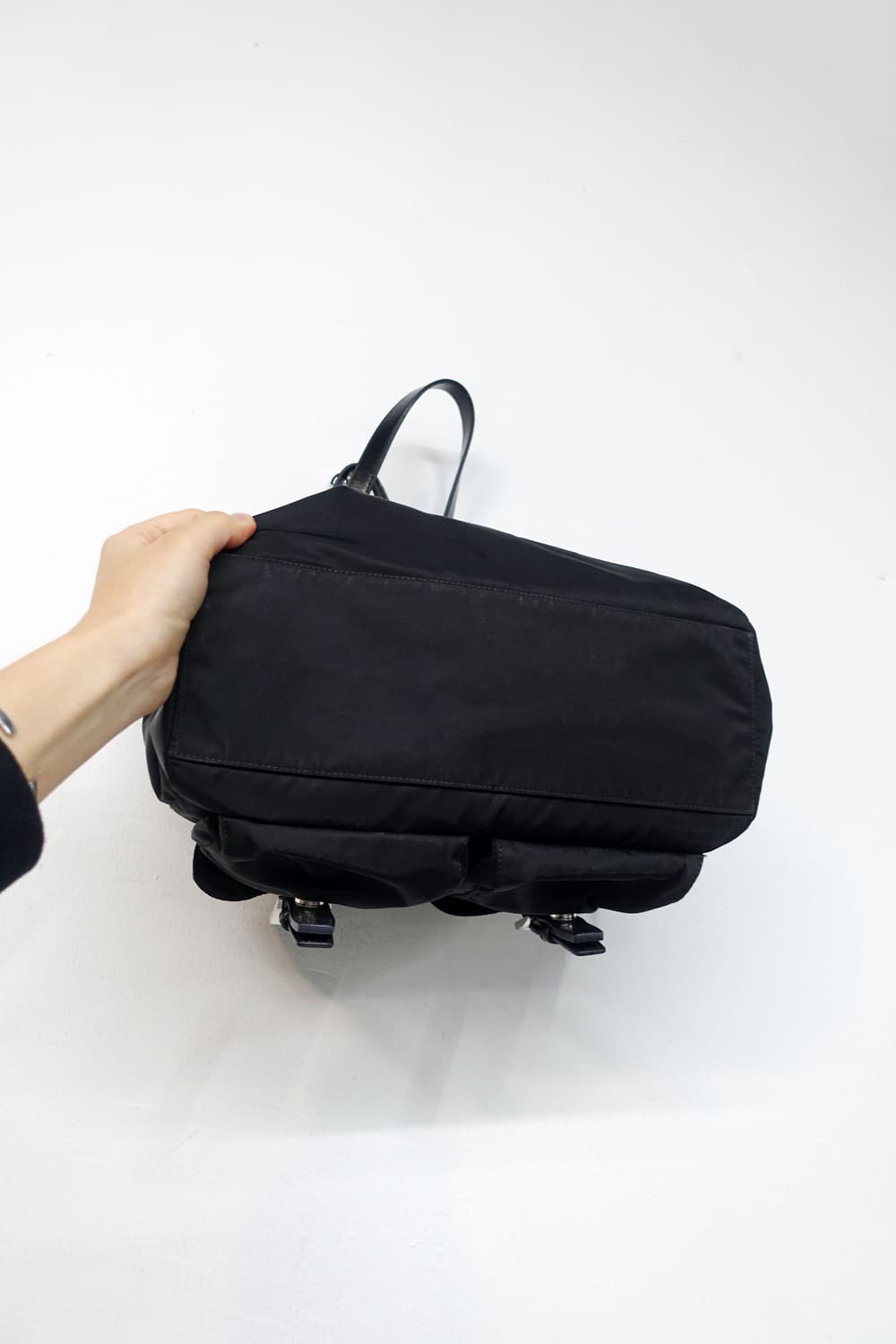 프라다 나일론 숄더백 상품이미지7