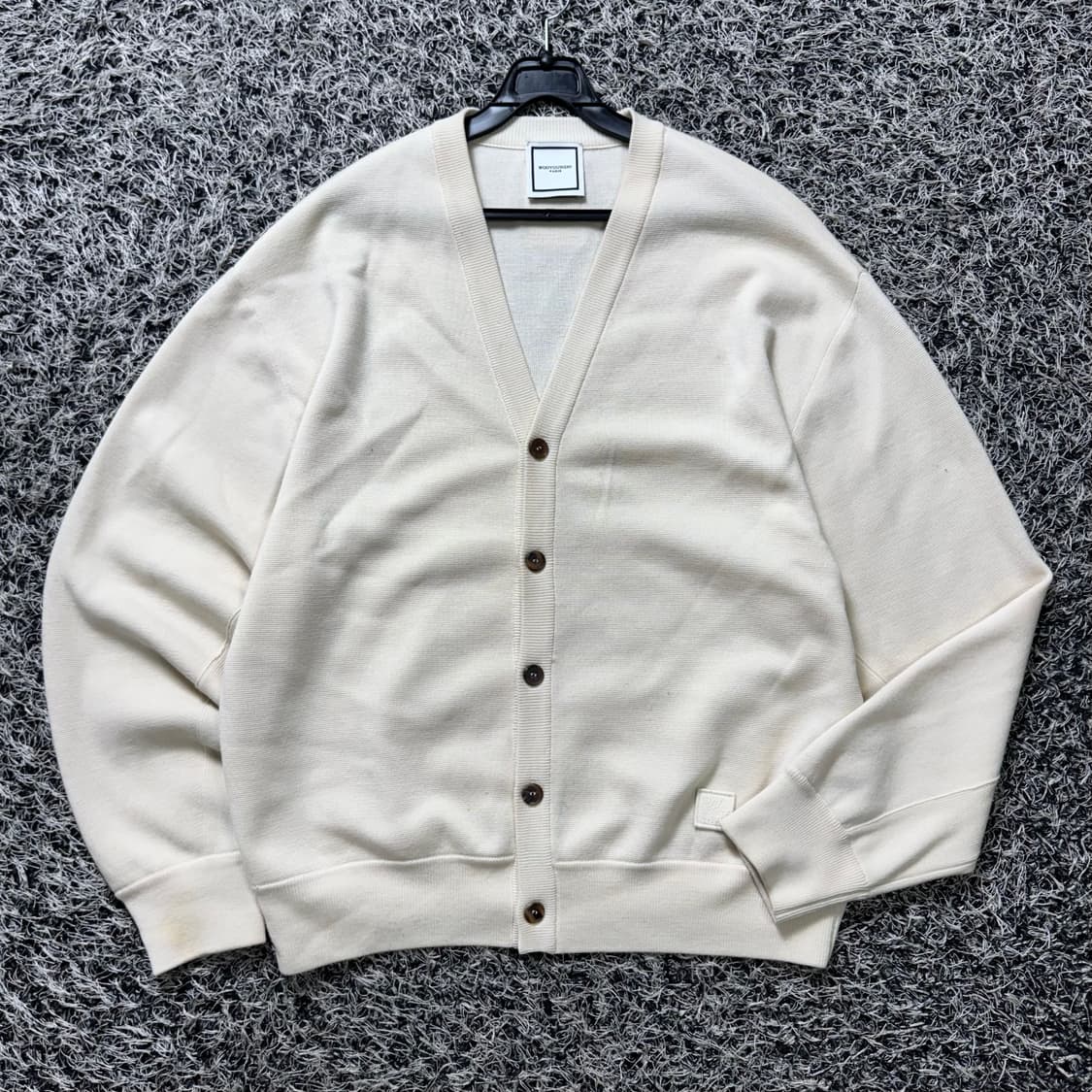 우영미 스퀘어 레더 텍션지 가디건 (50) 상품이미지1