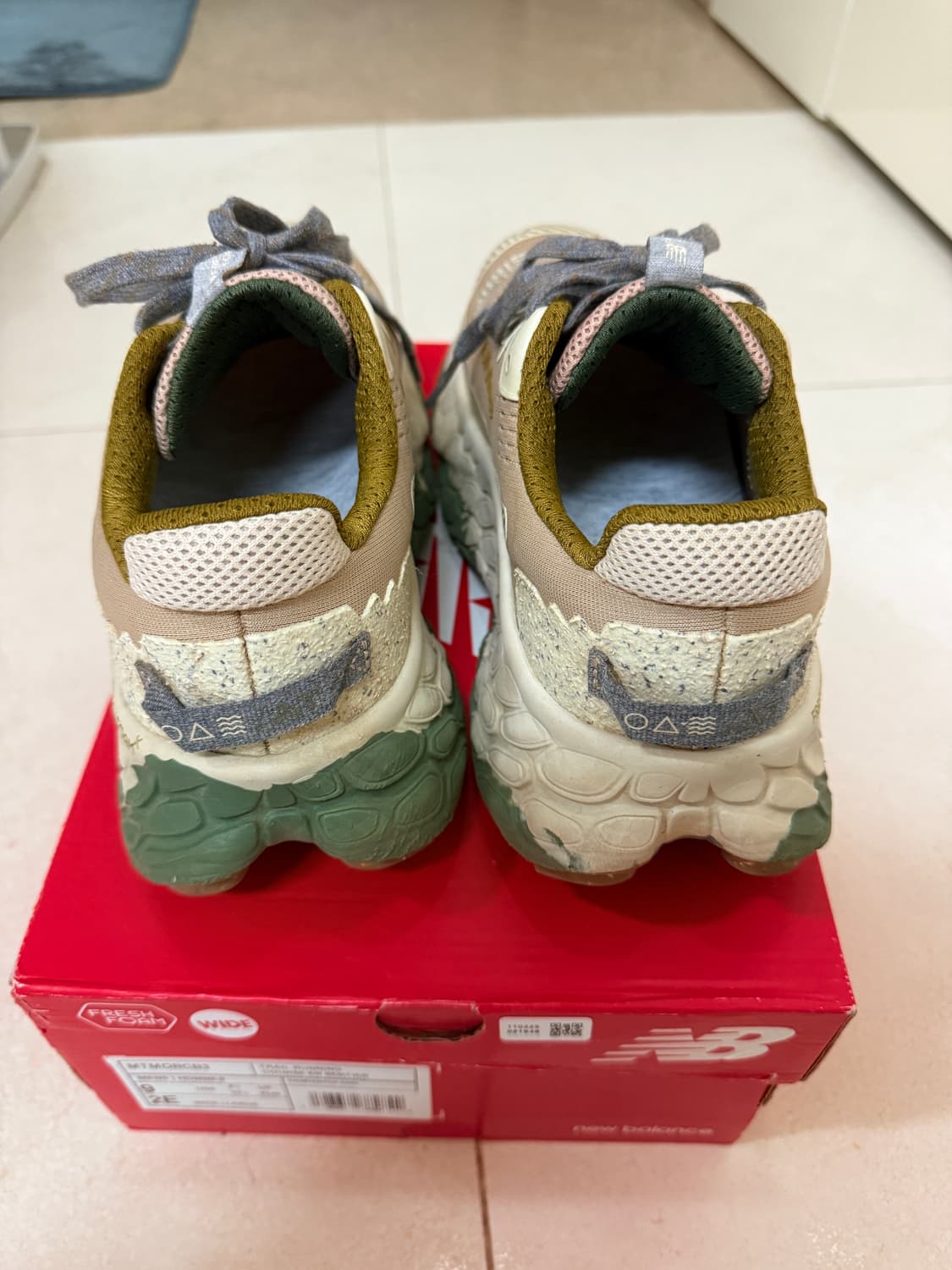 뉴발란스 프레쉬폼 모어트레일 270 상품이미지3