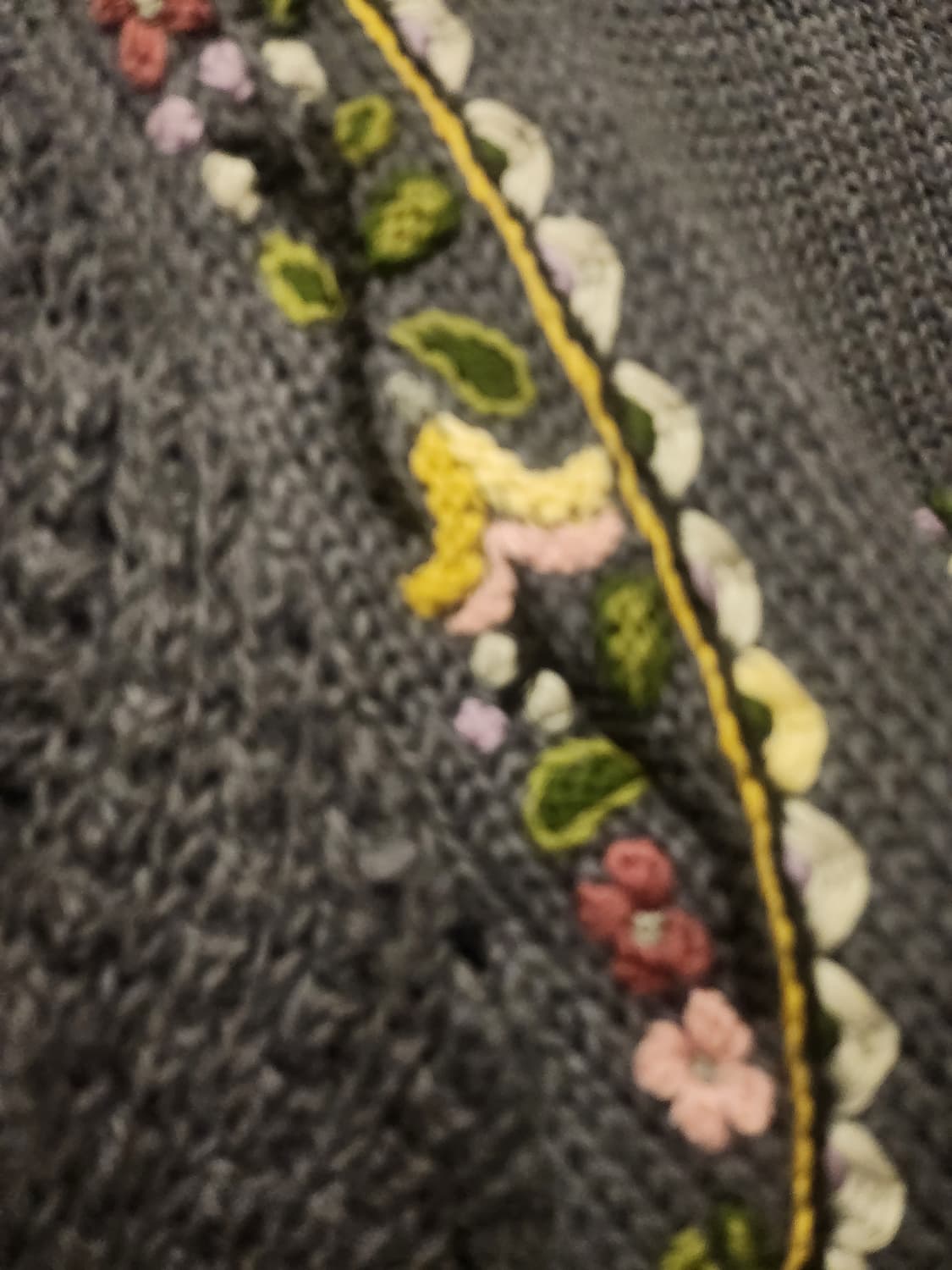 일본빈티지손자수플라워스웨터 상품이미지5