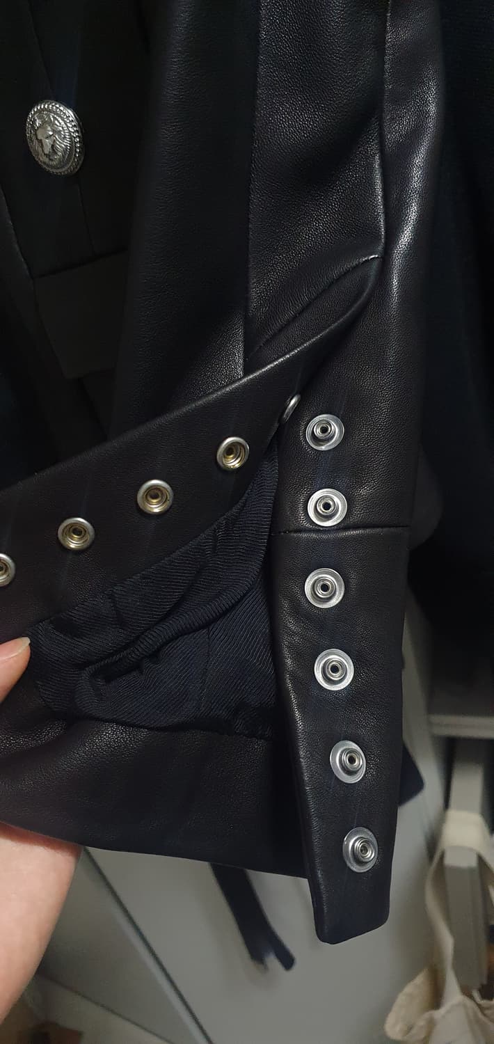 (소매 버튼하자 있음) 발망 실버 버튼 나폴레옹 램스킨 자켓 34 사이즈 상품이미지5