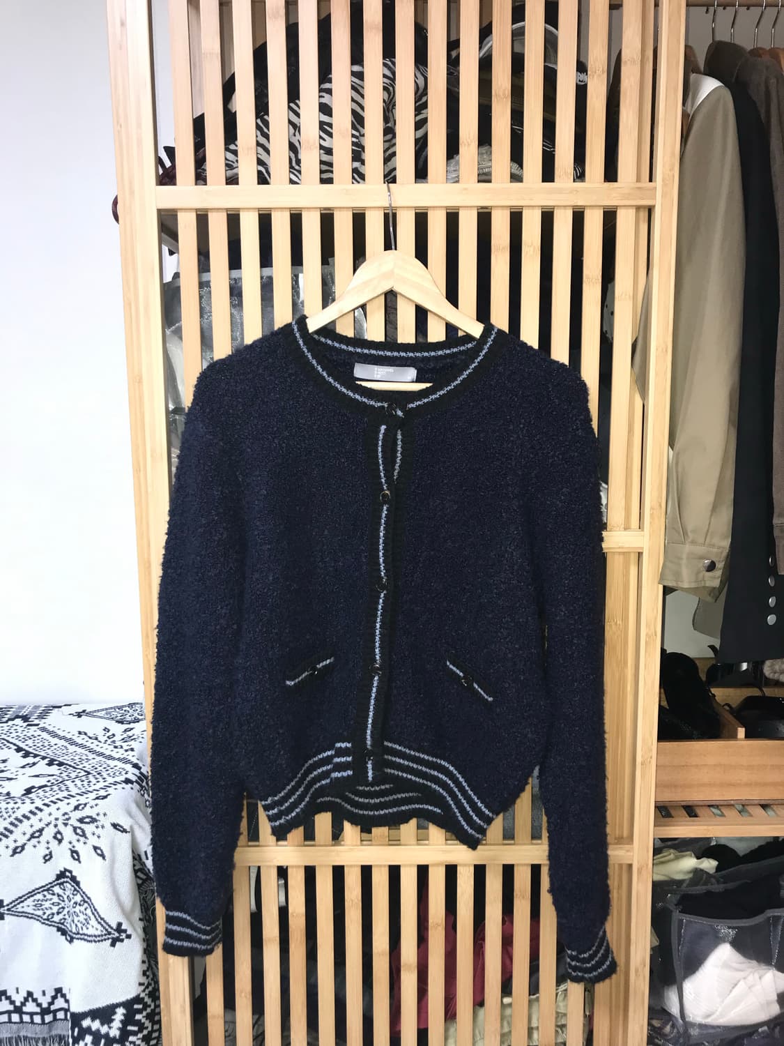 에잇세컨즈 가디건 상품이미지1