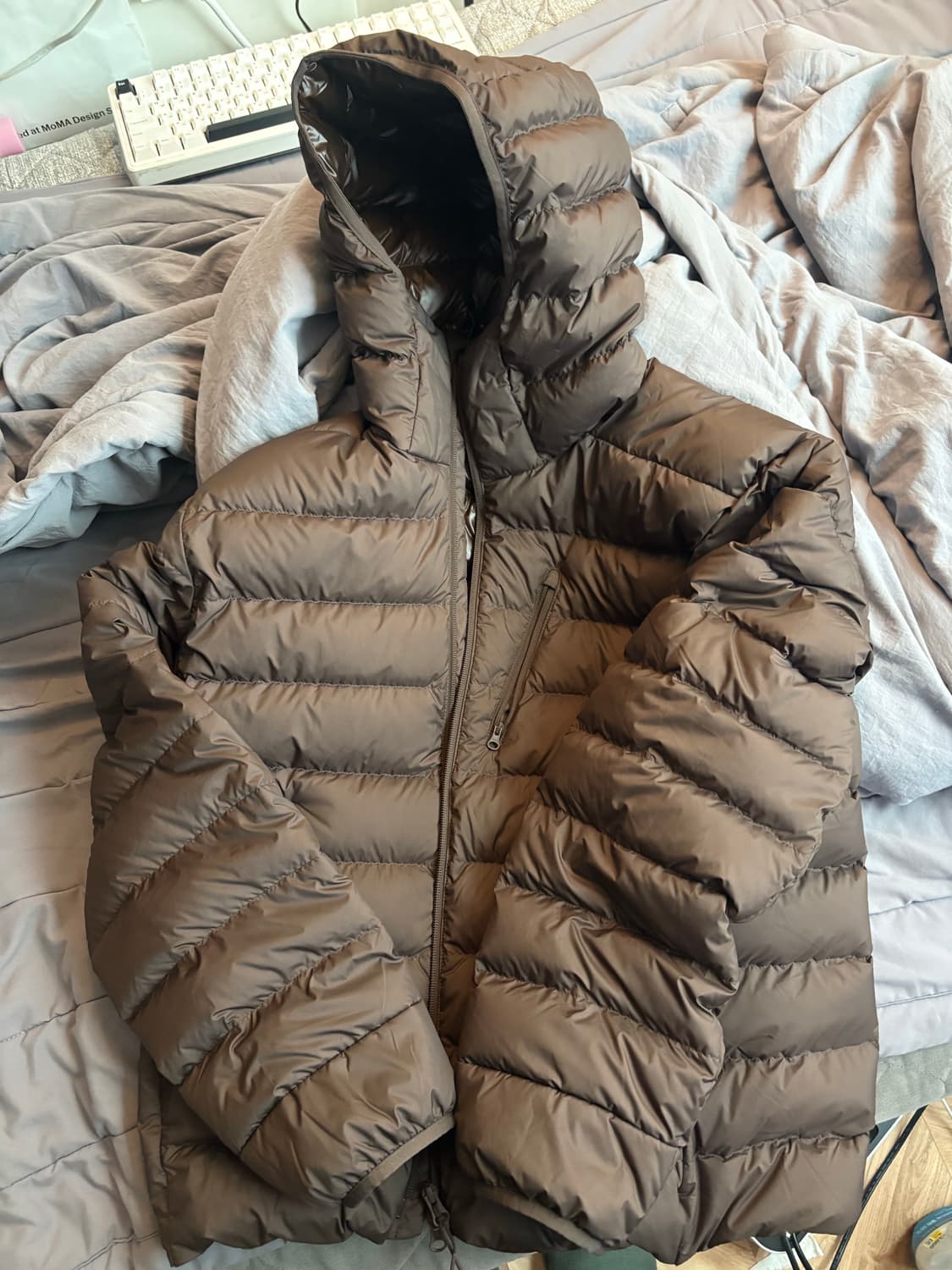 [L] 무신사 스탠다드 시티 레저 후드 라이트 다운 자켓 브라운 상품이미지2