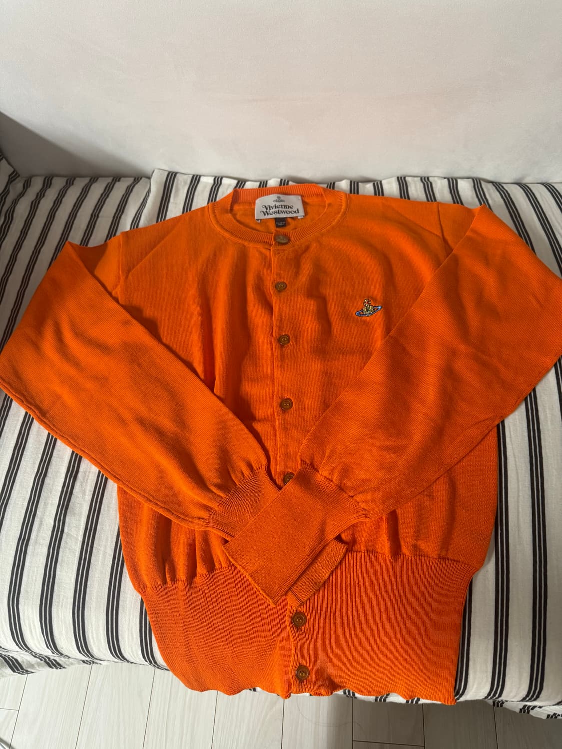 비비안웨스트우드 임포트 베아 가디건 상품이미지3