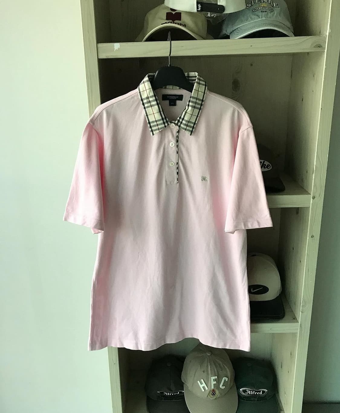 버버리 로고 노바체크 카라티 상품이미지1