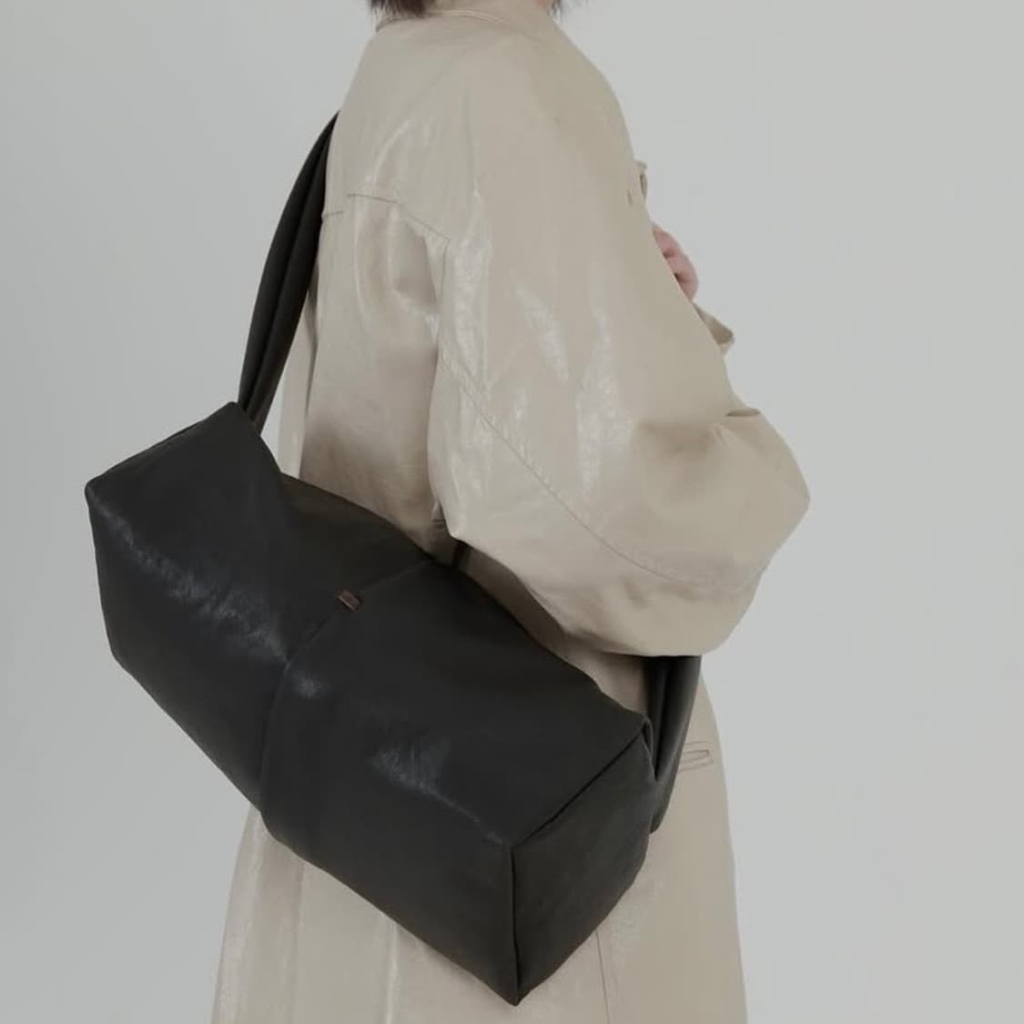 SOMU POST BAG 포스트백 블랙 상품이미지2