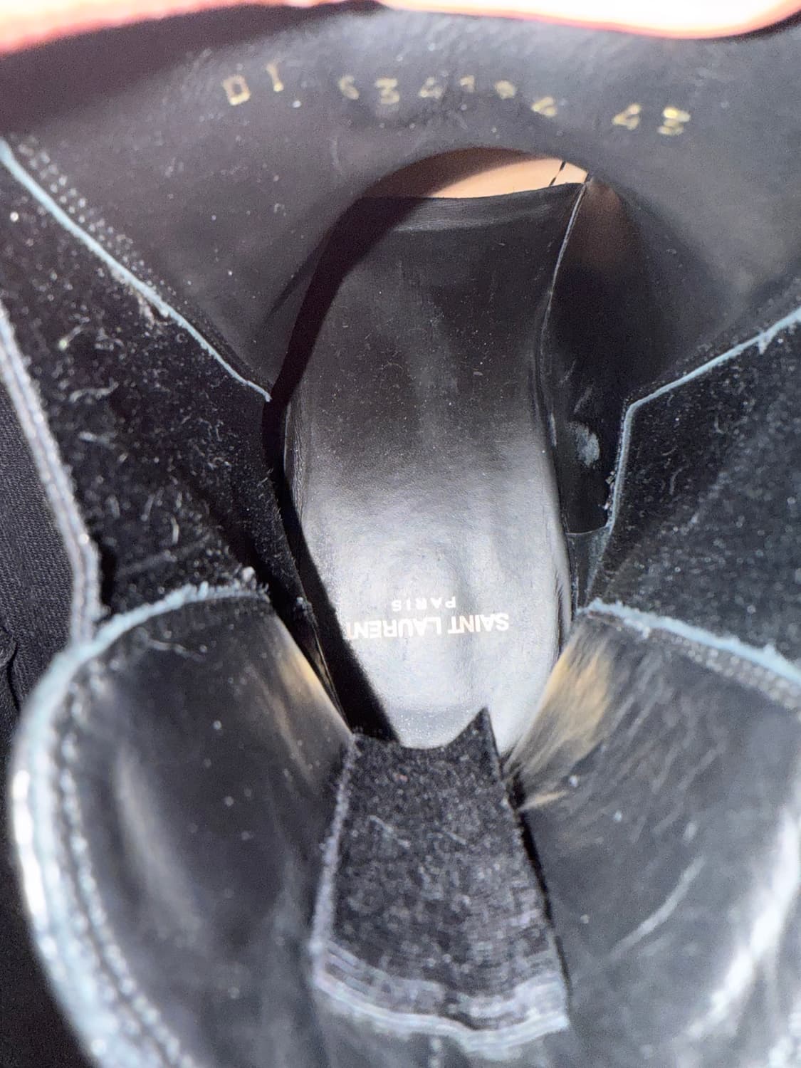 생로랑 와이어트 40 43사이즈 풀박 팝니다. 상품이미지4