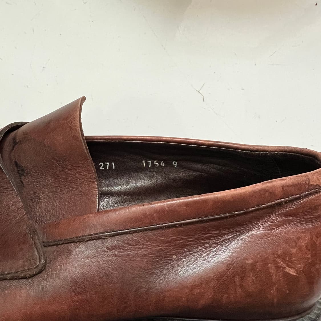 PRADA brown loafers 상품이미지2