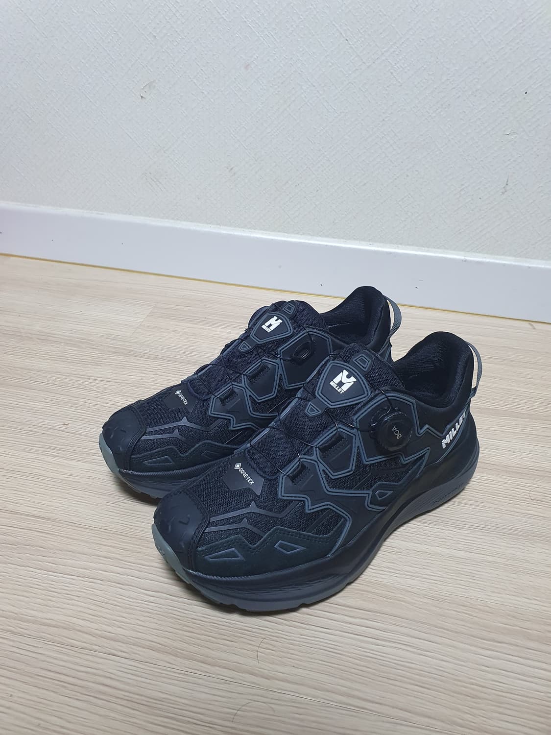 밀레 디맥스 GTX 고어텍스 트레킹화 275 상품이미지4