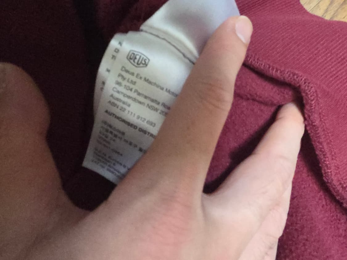 데우스엑스마키나 버거디 후드티 상품이미지4