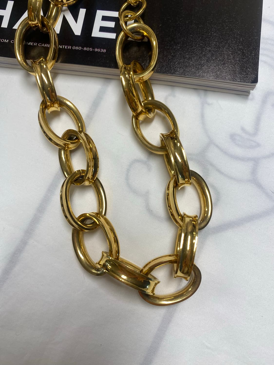 Monet 모네 볼드 금장 체인 목걸이 상품이미지2