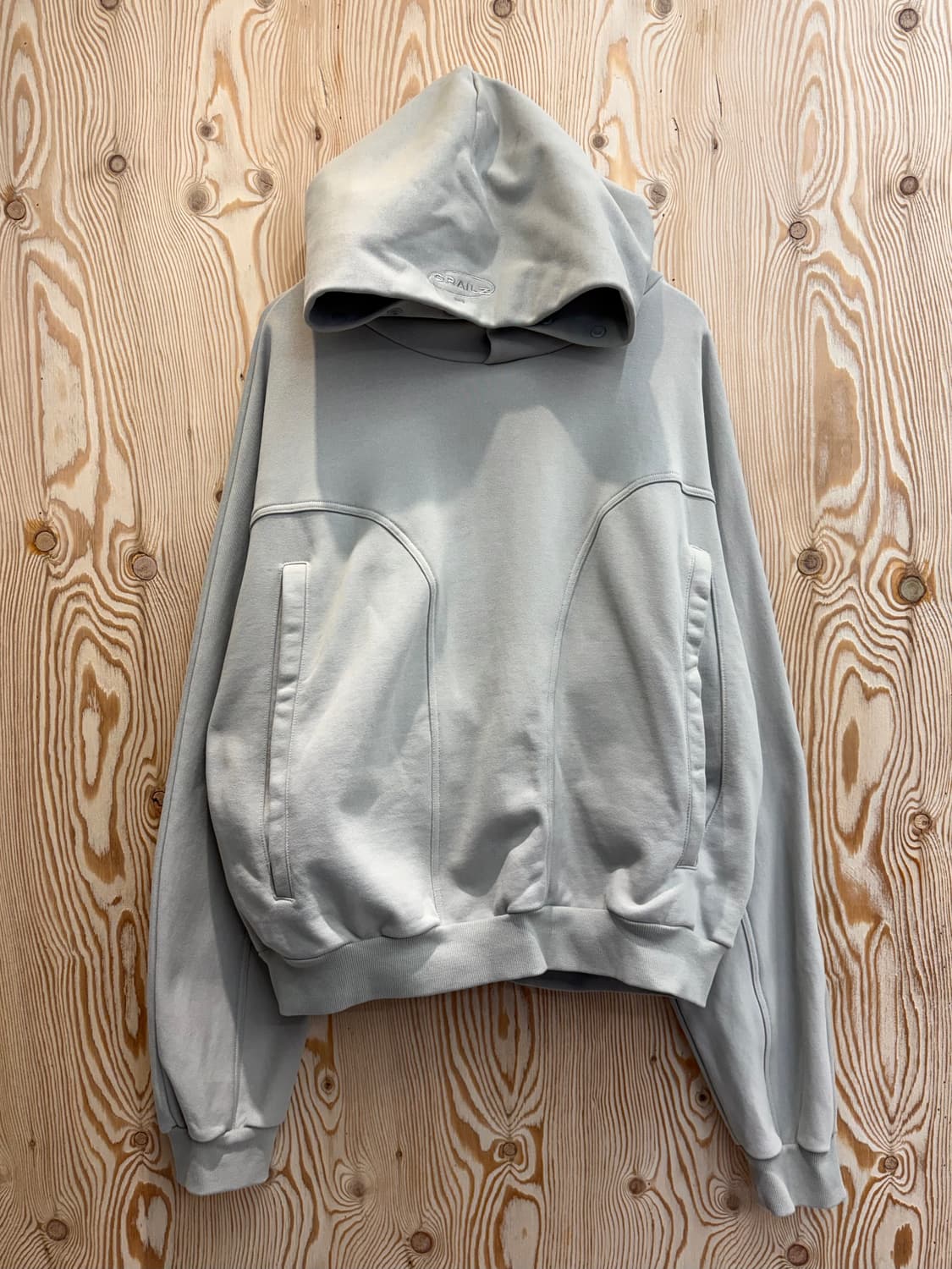 그레일즈 지오메트리 스냅 오버 후드티 상품이미지1