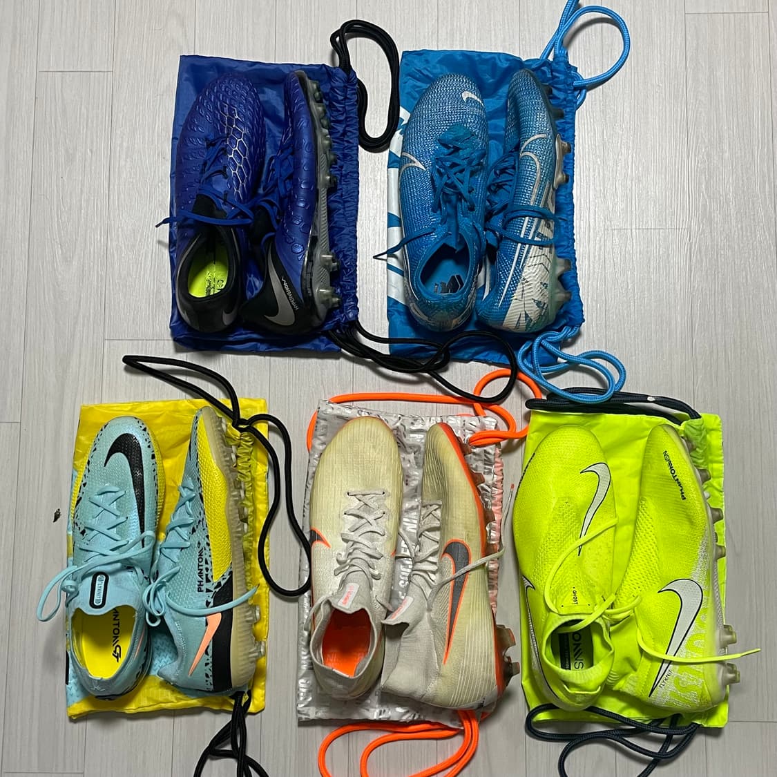 나이키 AG 선수용 축구화 판매 상품이미지1