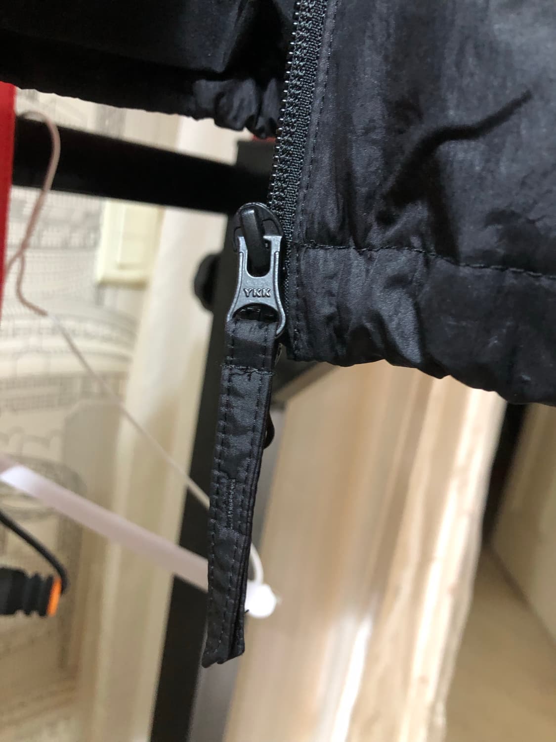 인사일런스 글로시 집업 블루종 s 상품이미지6