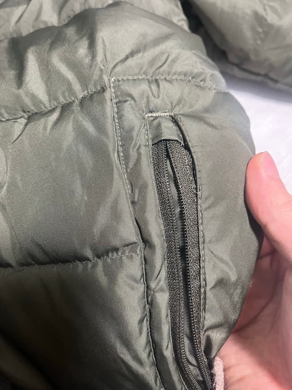 나이키 투웨이 경량패딩 105 상품이미지8