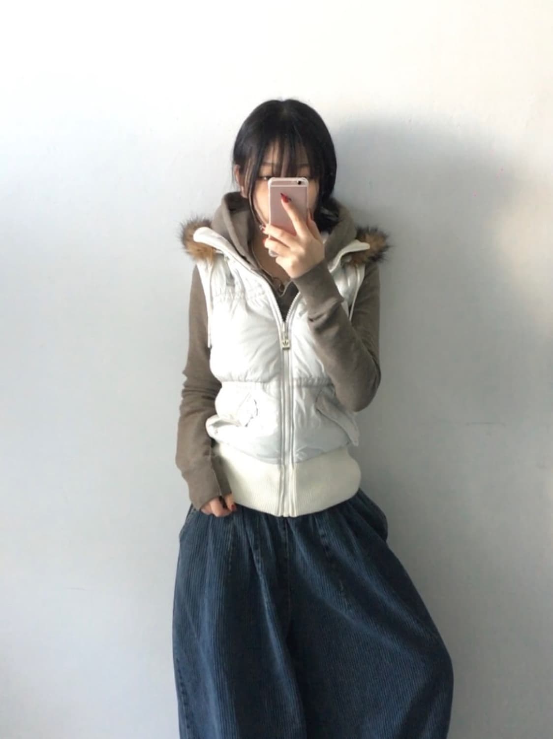 아디다스 퍼후드 다운베스트 상품이미지1