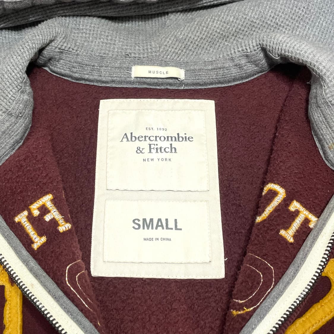 아베크롬비 숫자로고 버건디 기모 후드집업 남성S 상품이미지3